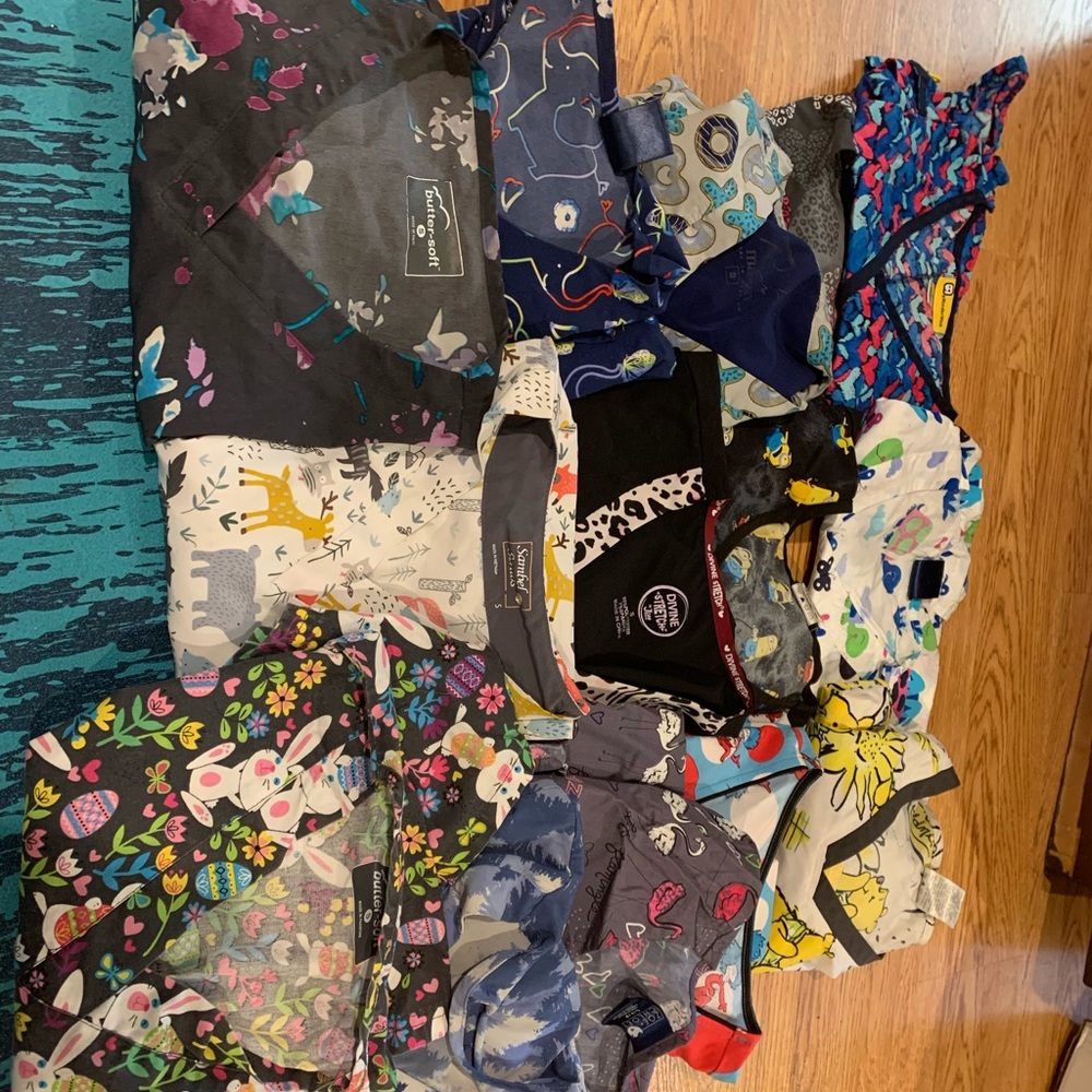 Womens scrub